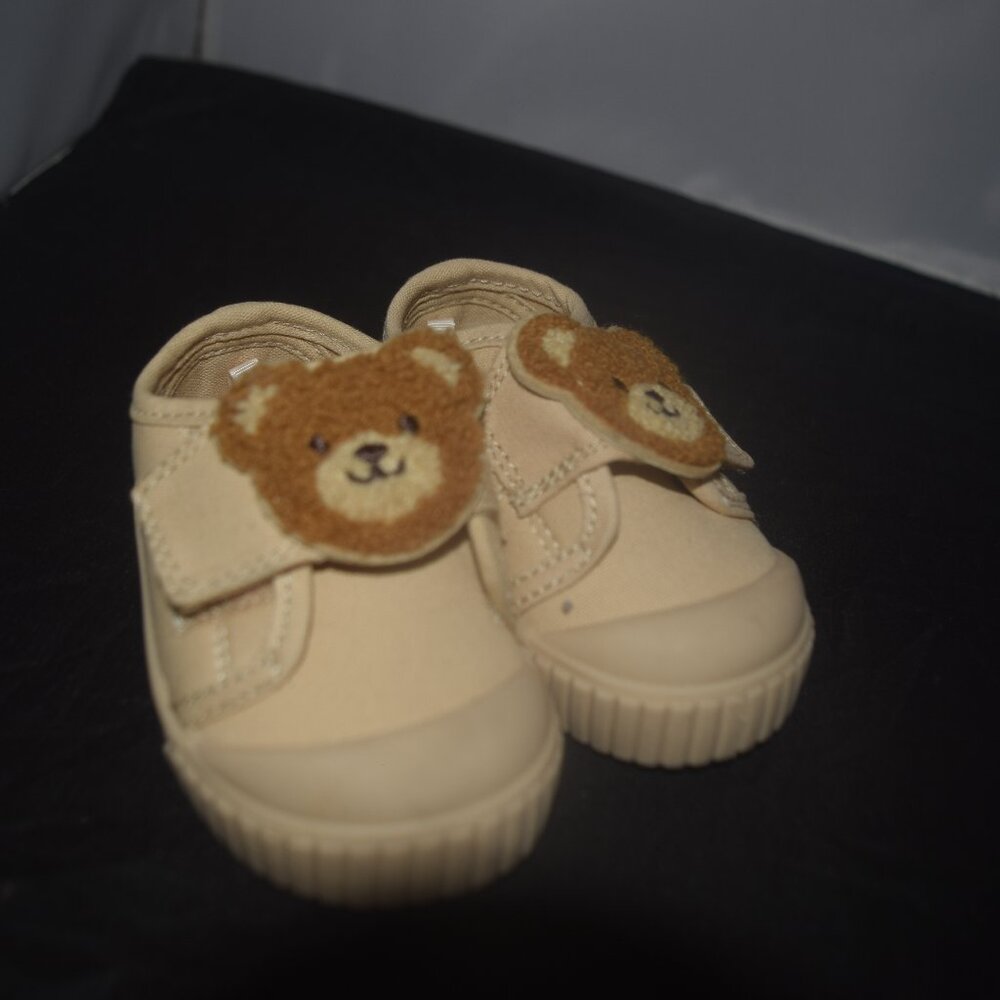 Wonder Nation Bear Critter Bump Toe Sneakers size 3